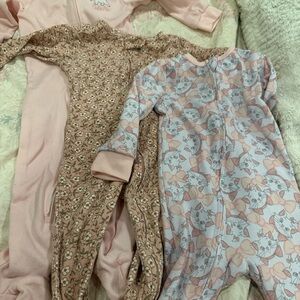 Carter’s & Disney Baby Girl Sleepers 3Pcs 9 Months